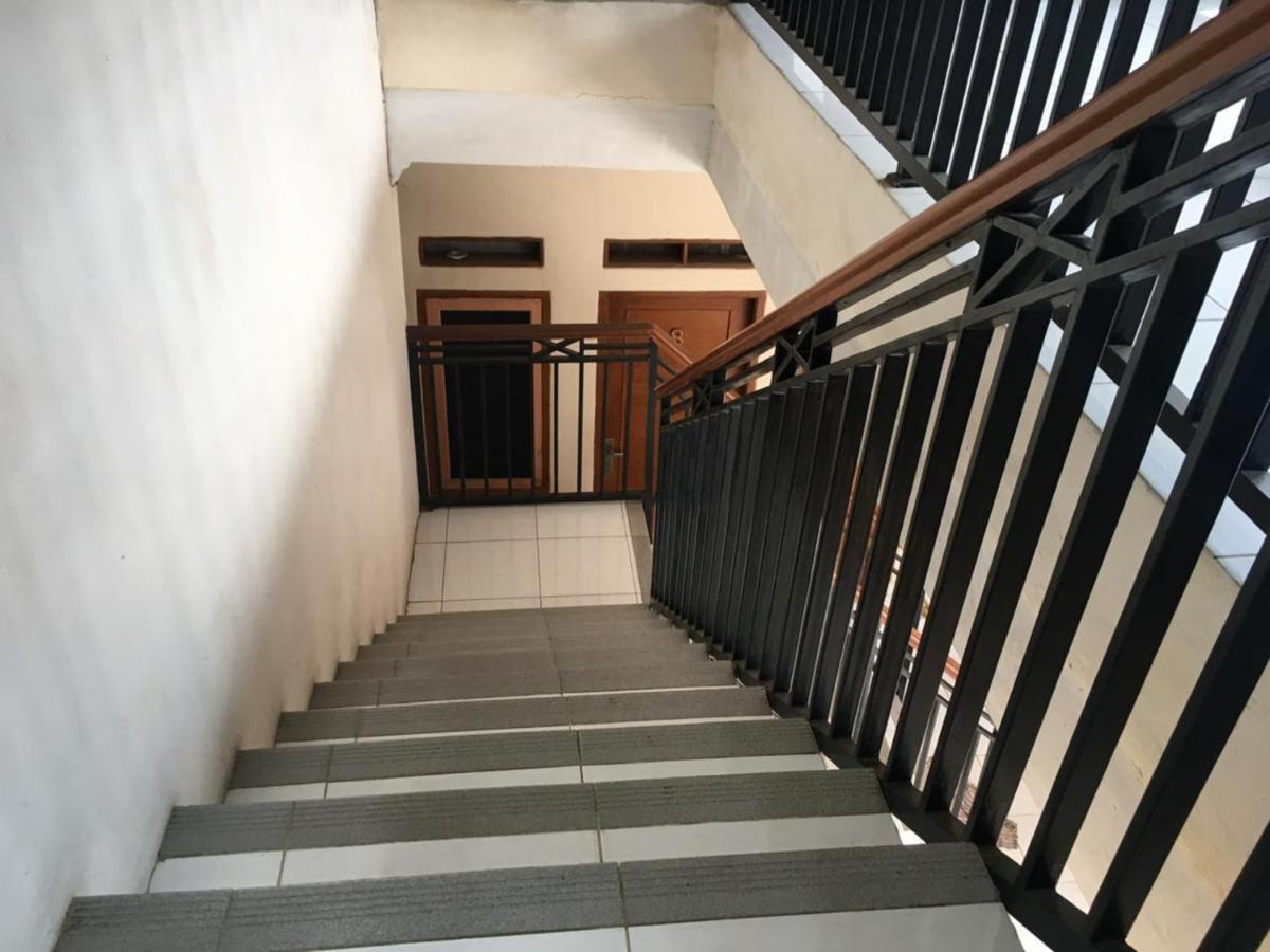 Vanila Kost Jatiwarna - Women Only Pondokmelati Exterior photo